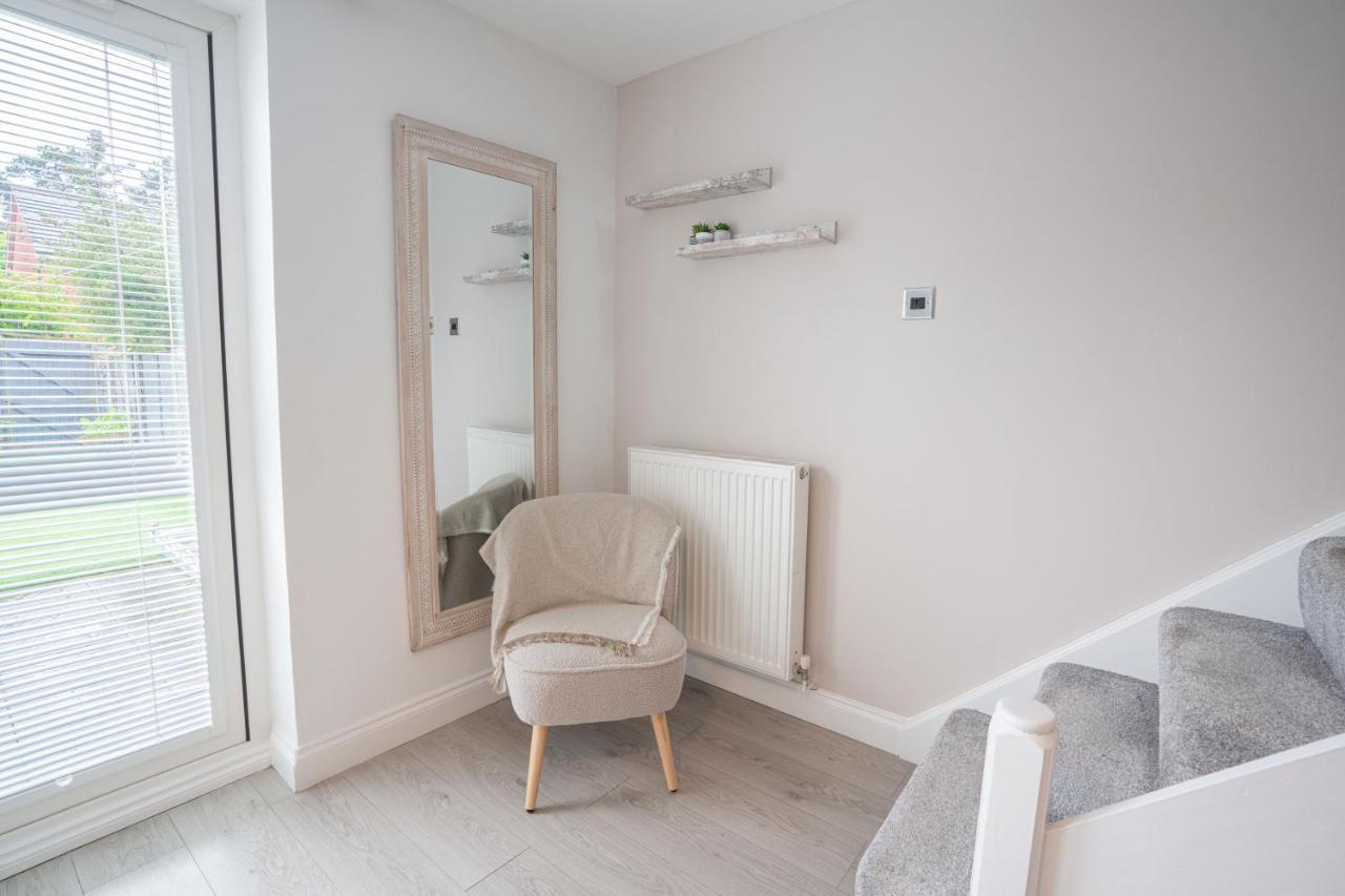 Stunning Abode 5 Min From Nec & Bhx, Pets Allowed Marston Green Εξωτερικό φωτογραφία